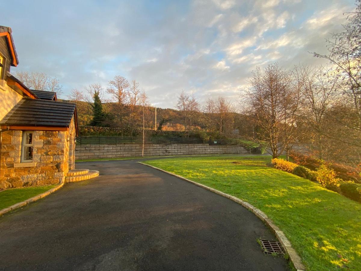 Rostrevor Valley House -Mountainside Hot Tub View Ньюри Экстерьер фото